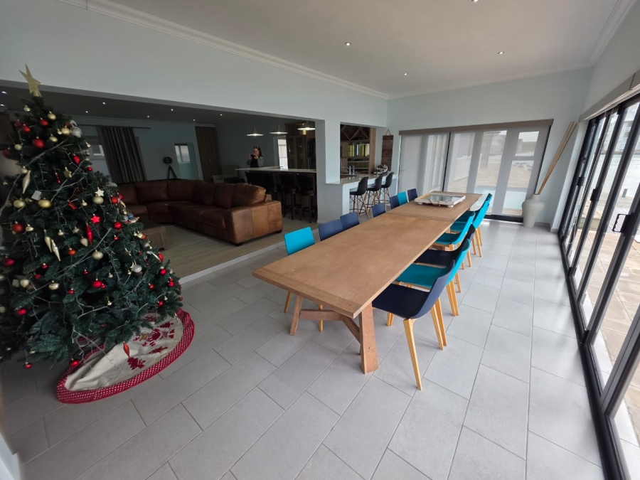 5 Bedroom Property for Sale in Marina Martinique Eastern Cape